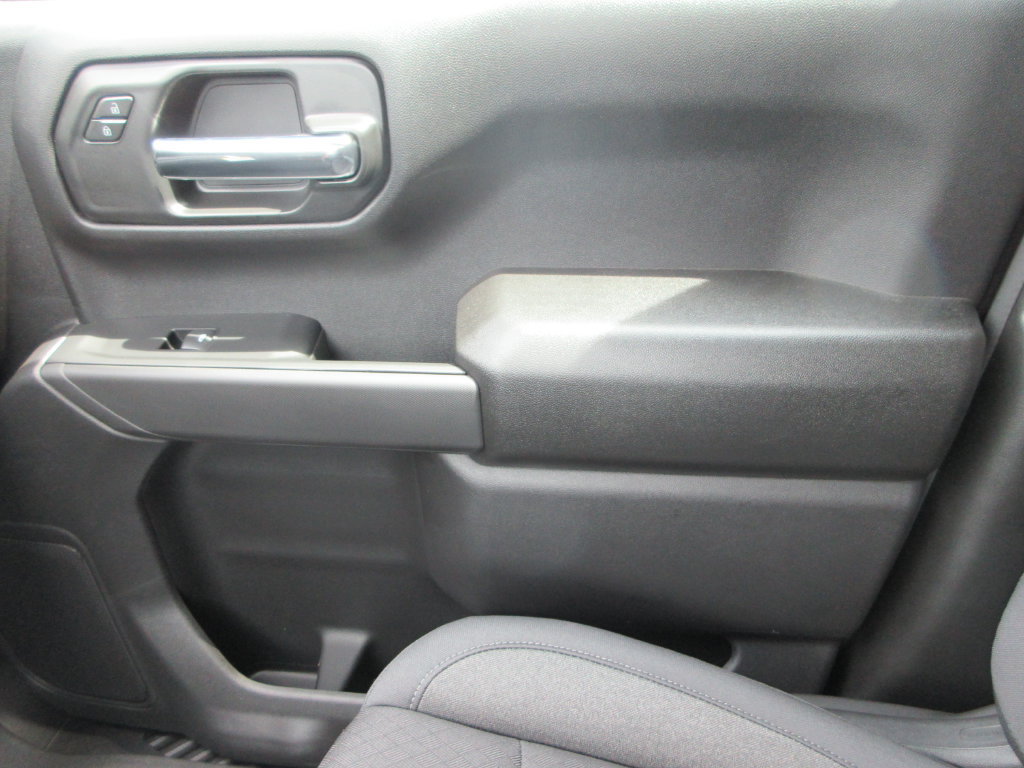 New 2026 Chevrolet Silverado 1500 Custom Trail Boss w/ LPO, Dark Essentials Package AWD/4WD image 33