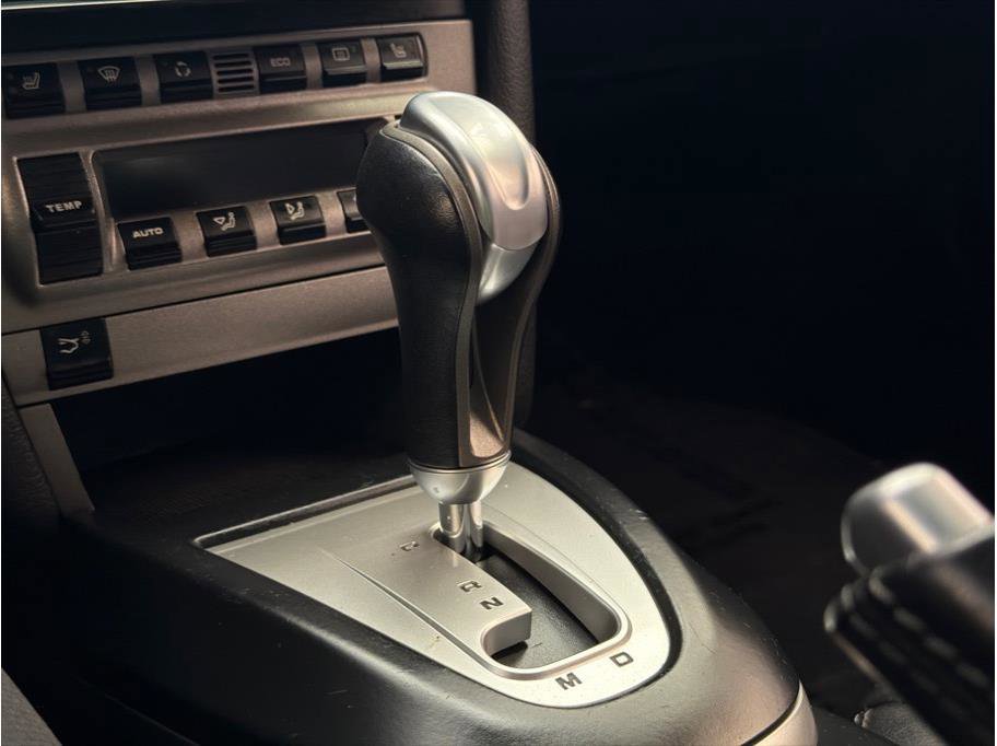 Used 2006 Porsche Cayman S RWD image 16