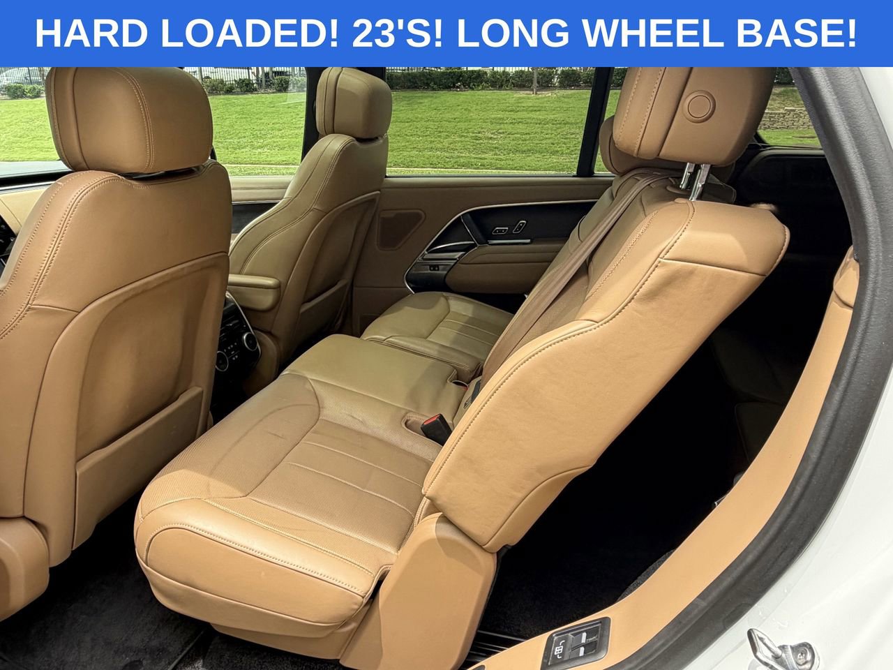 Used 2024 Land Rover Range Rover Long Wheelbase SE AWD/4WD image 12