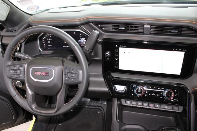 Used 2026 GMC Sierra 2500 AT4 w/ AT4 Premium Plus Package AWD/4WD image 25