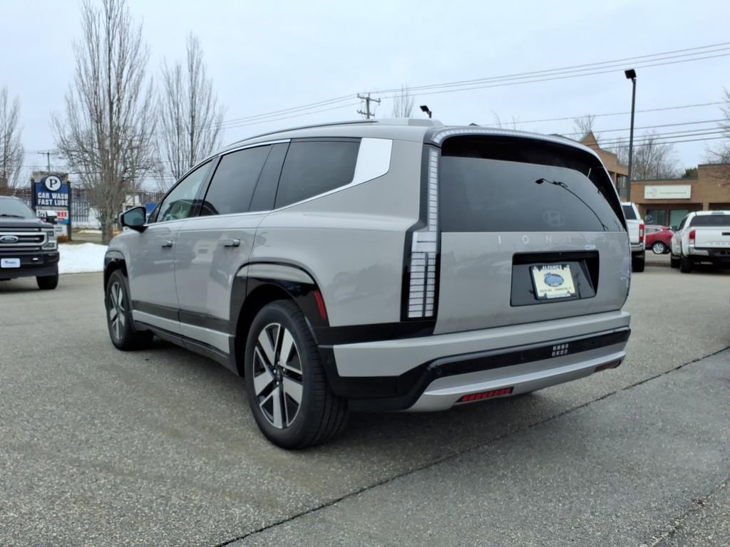 New 2026 Hyundai Ioniq 9 SEL image 5