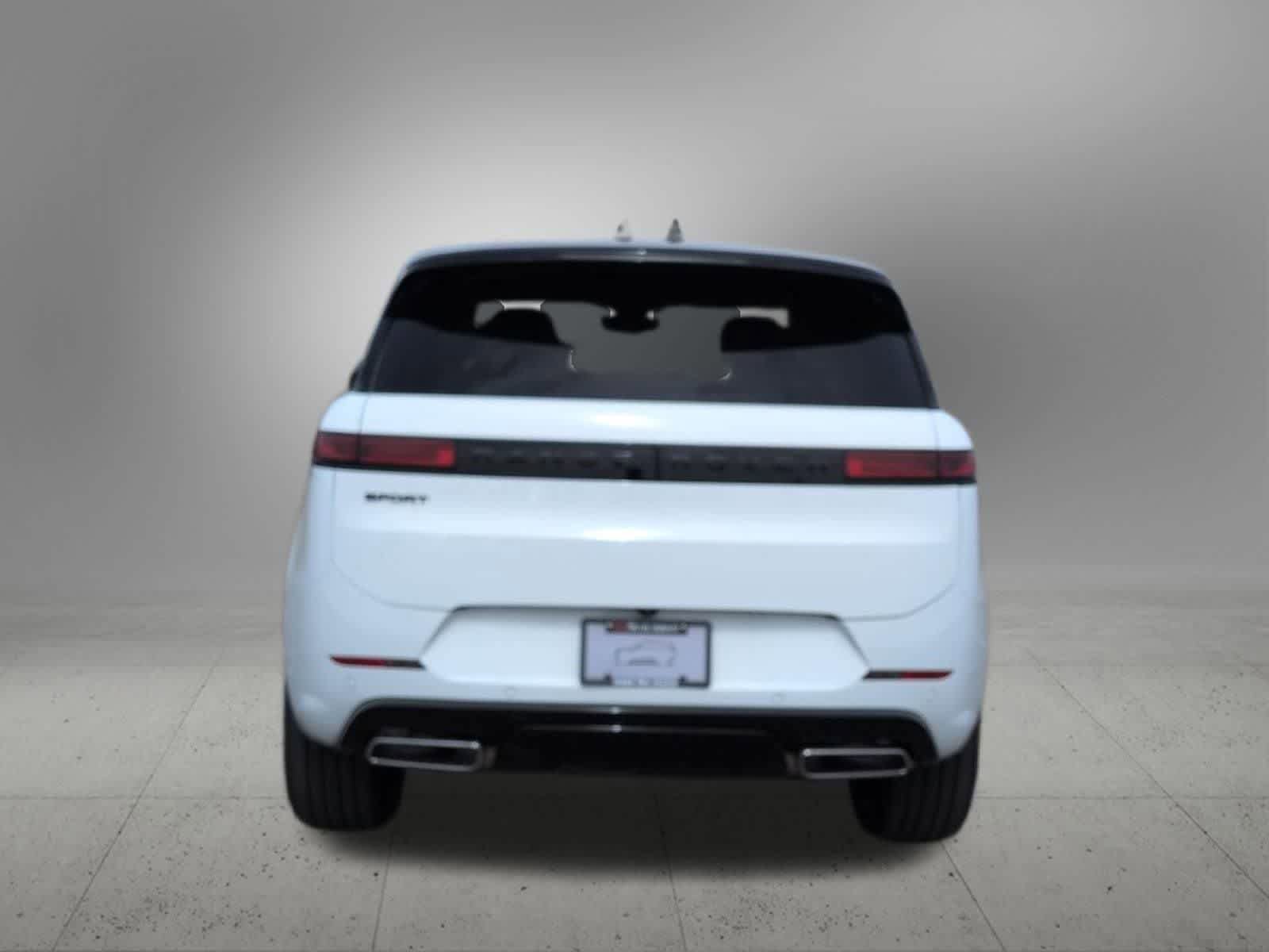 New 2026 Land Rover Range Rover Sport Dynamic SE AWD/4WD image 5