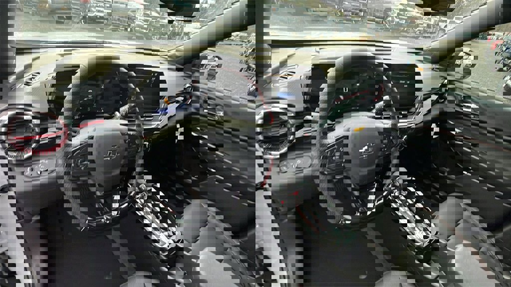 New 2026 Chevrolet Trax RS w/ Driver Confidence Package image 18