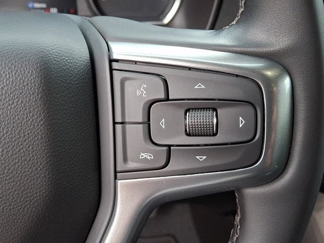 Used 2023 Chevrolet Tahoe LS AWD/4WD image 33