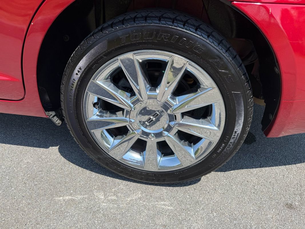 Used 2012 Lincoln MKZ FWD image 11