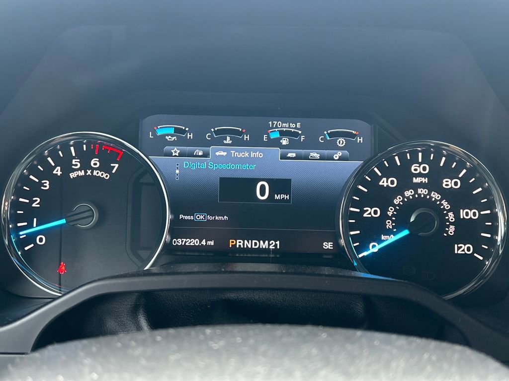 Used 2016 Ford F150 Lariat w/ Equipment Group 502A Luxury image 10