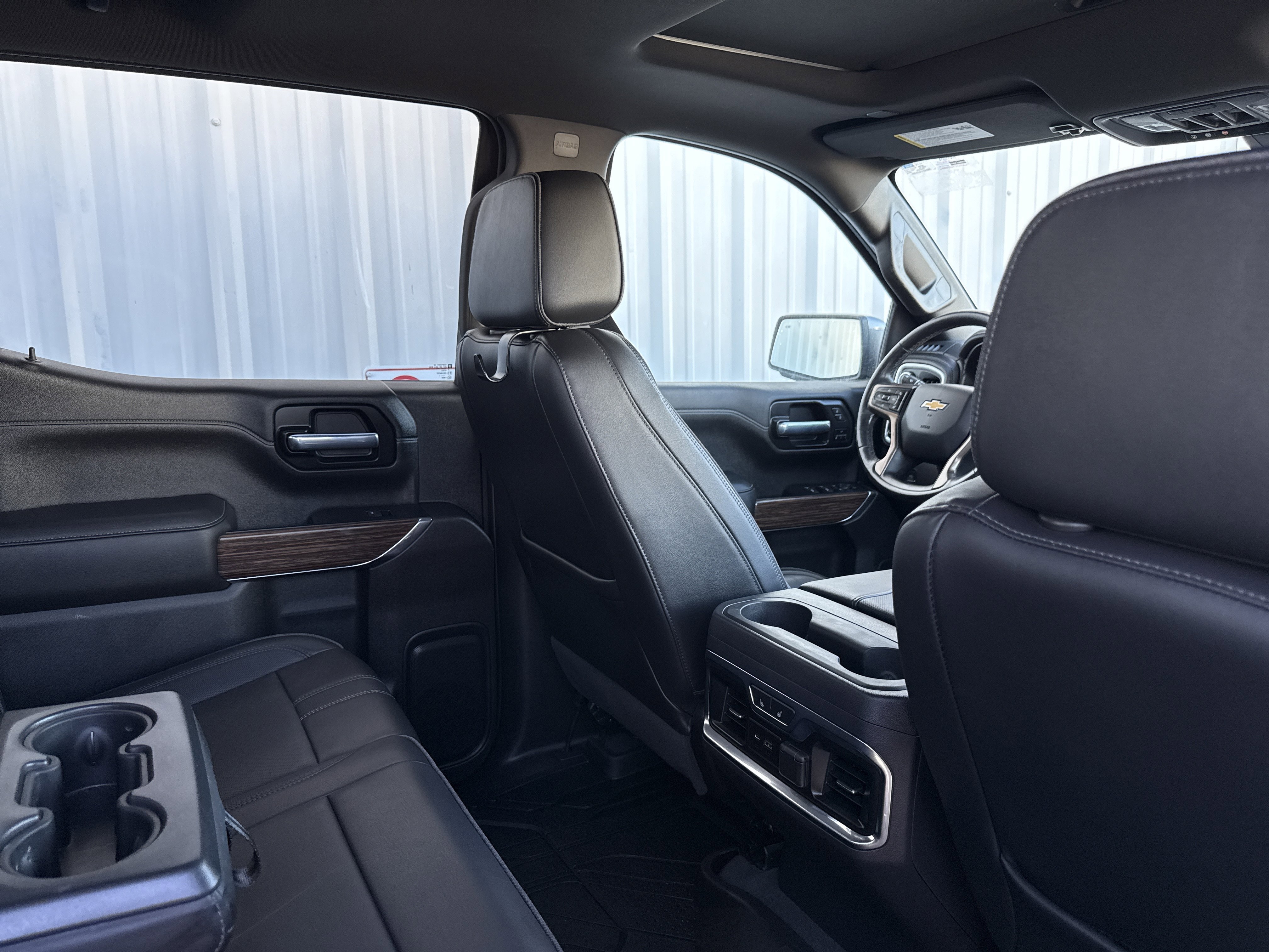 Used 2021 Chevrolet Silverado 1500 High Country w/ Technology Package image 54