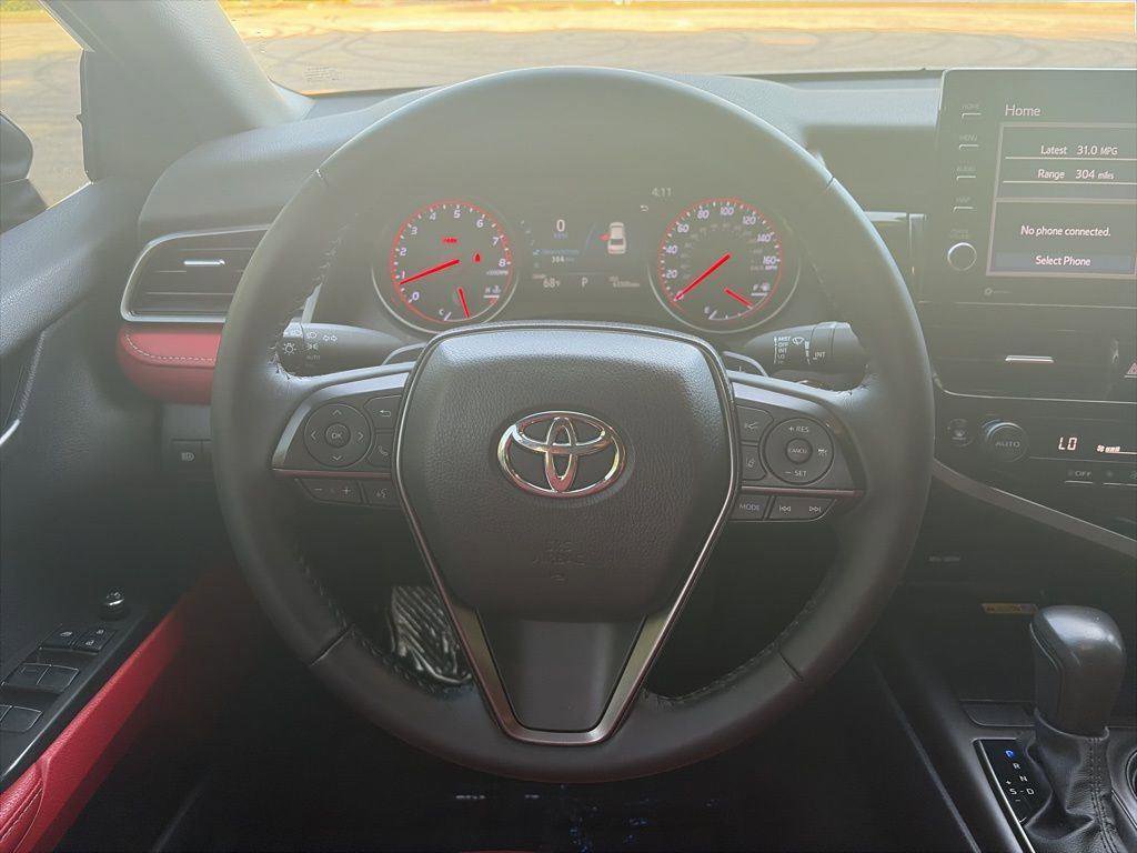 Used 2024 Toyota Camry XSE FWD image 12