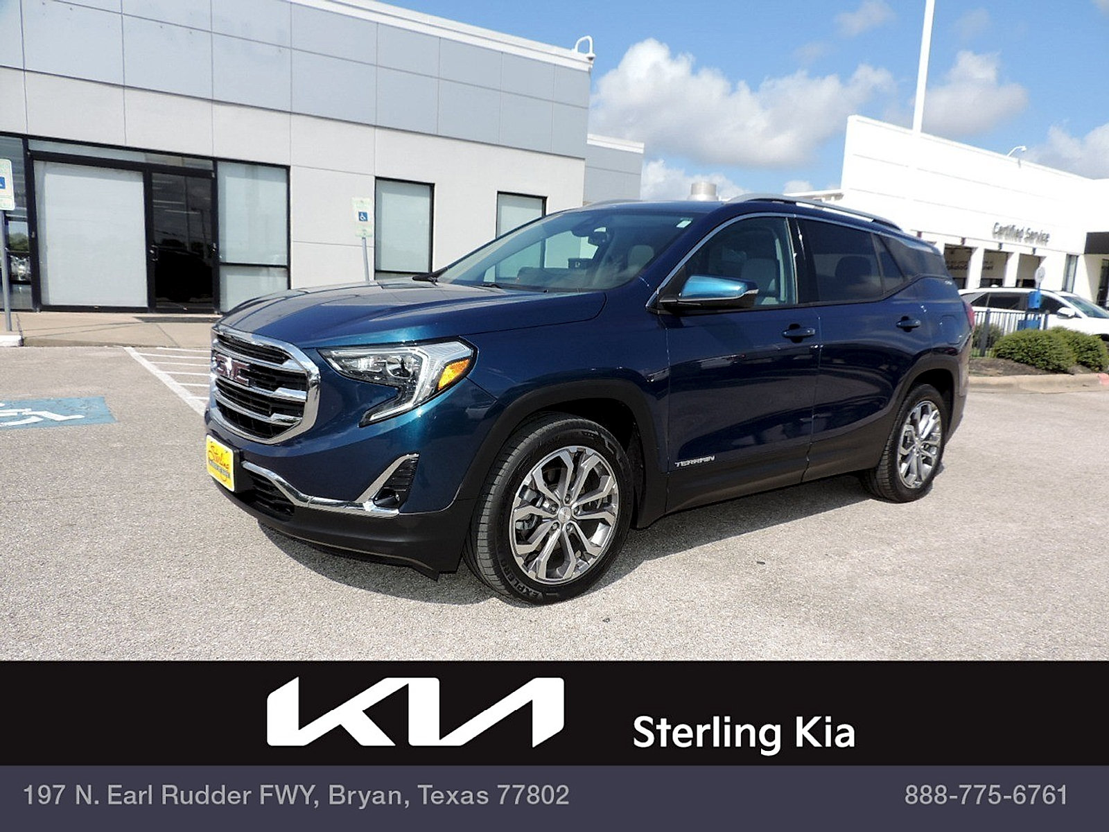 Used 2020 GMC Terrain SLT w/ Preferred Package FWD image 1