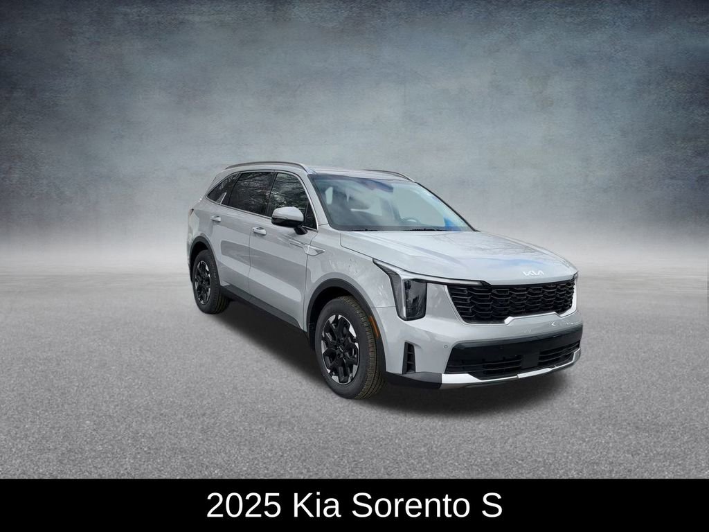 Used 2025 Kia Sorento S w/ Panoramic Sunroof Package image 3