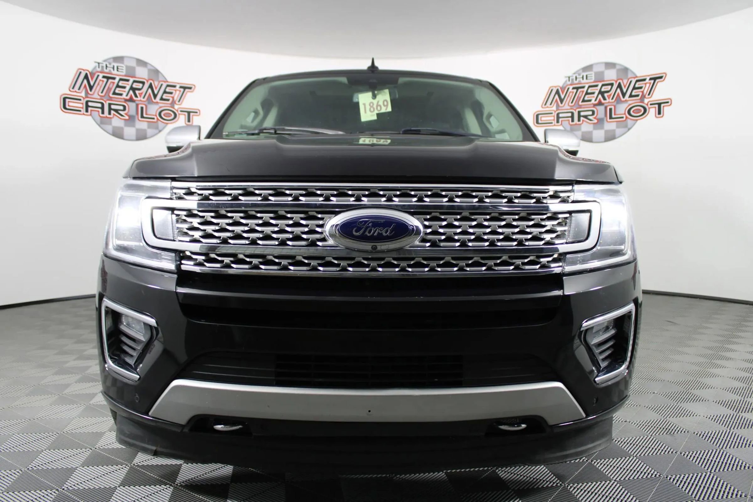 Used 2020 Ford Expedition Max Platinum AWD/4WD image 2
