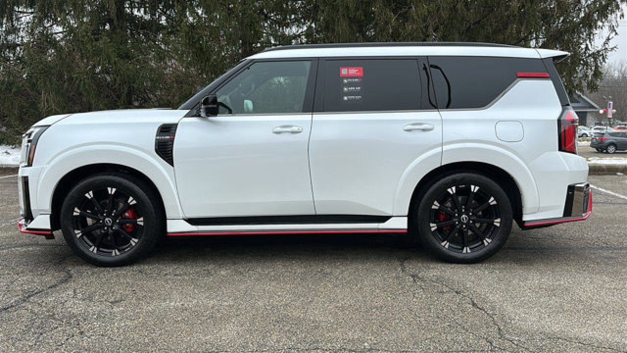 New 2026 Nissan Armada NISMO image 17