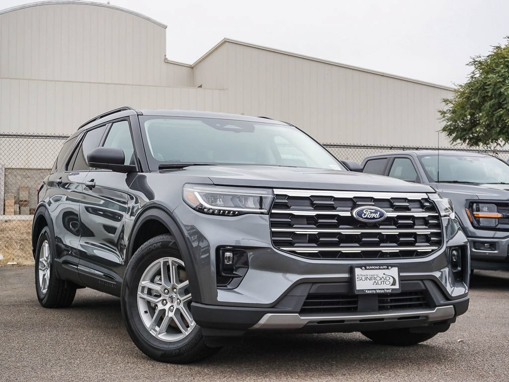 New 2026 Ford Explorer Active w/ Active Comfort Package