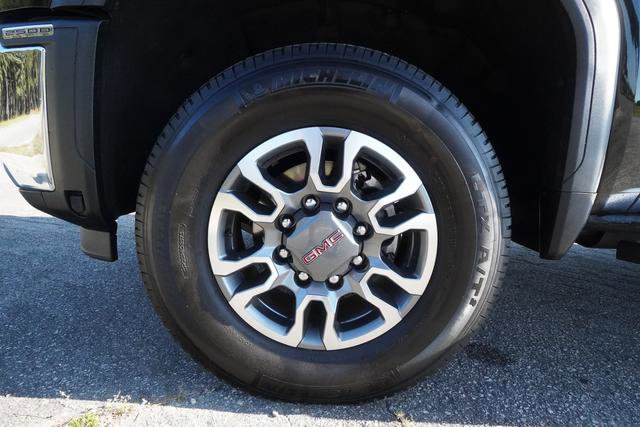 Used 2024 GMC Sierra 2500 SLT w/ SLT Convenience Package AWD/4WD image 42