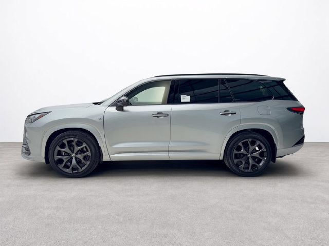 New 2026 Lexus TX 500h AWD w/ Technology Package image 2