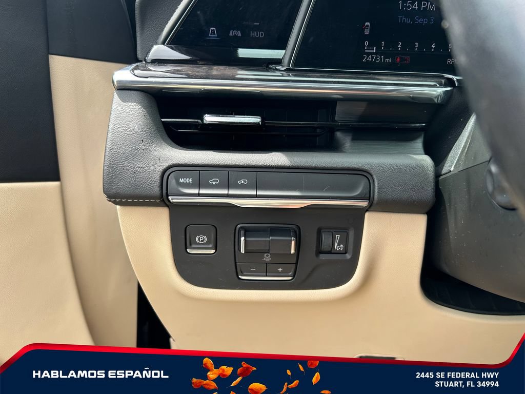 Used 2021 Cadillac Escalade ESV Premium Luxury w/ Driver Assist Tech Package RWD image 26