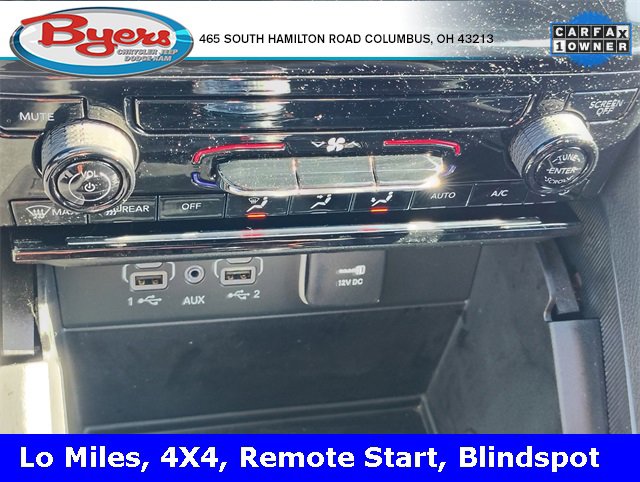 Used 2024 Jeep Grand Cherokee Laredo image 25