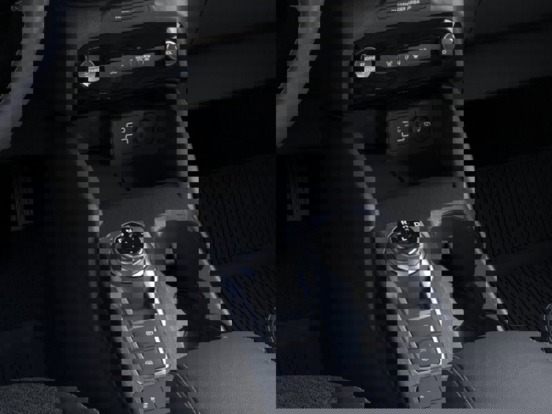 New 2025 Ford Escape Active w/ Active Premium Tech Pack image 15