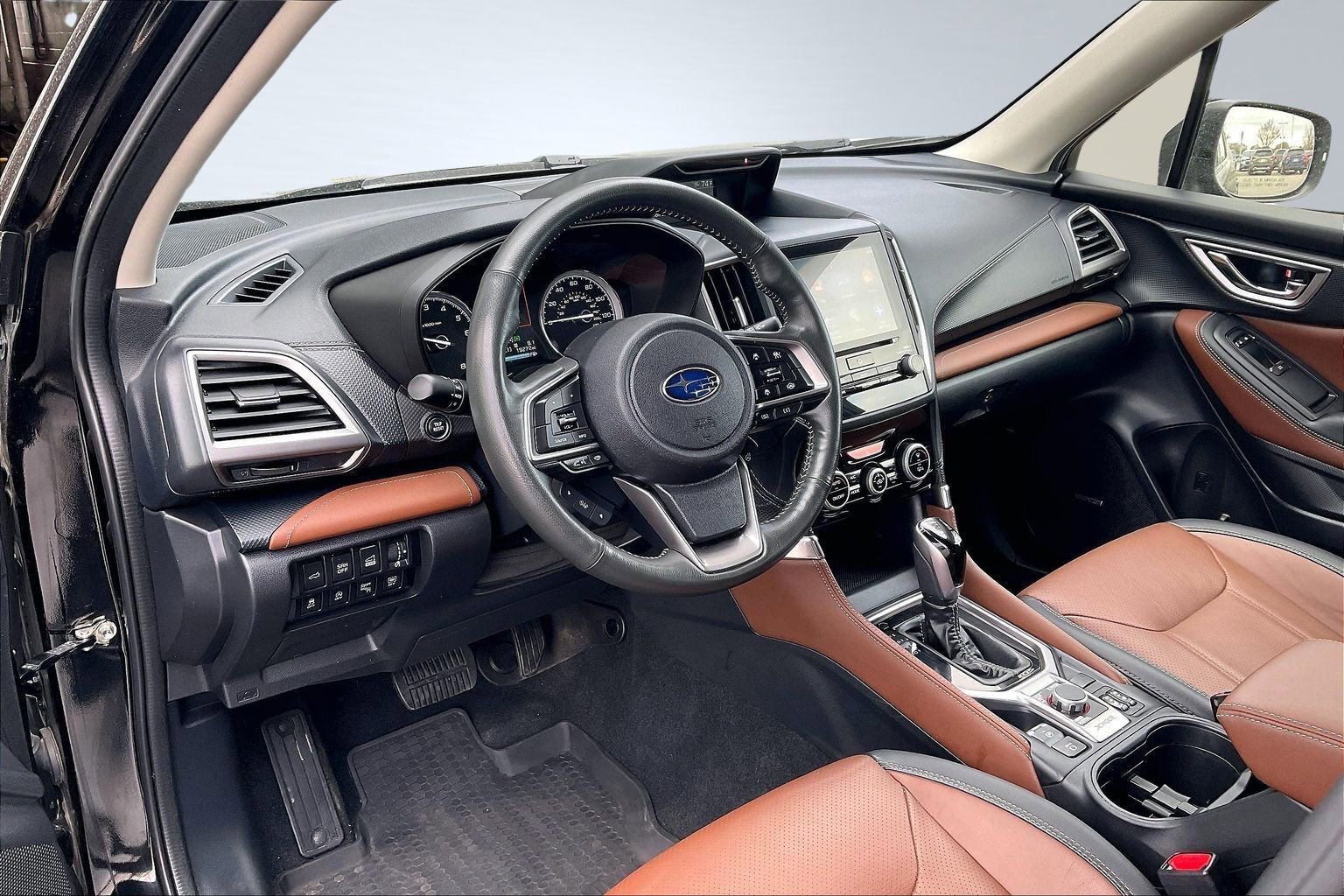 Used 2023 Subaru Forester Touring image 12