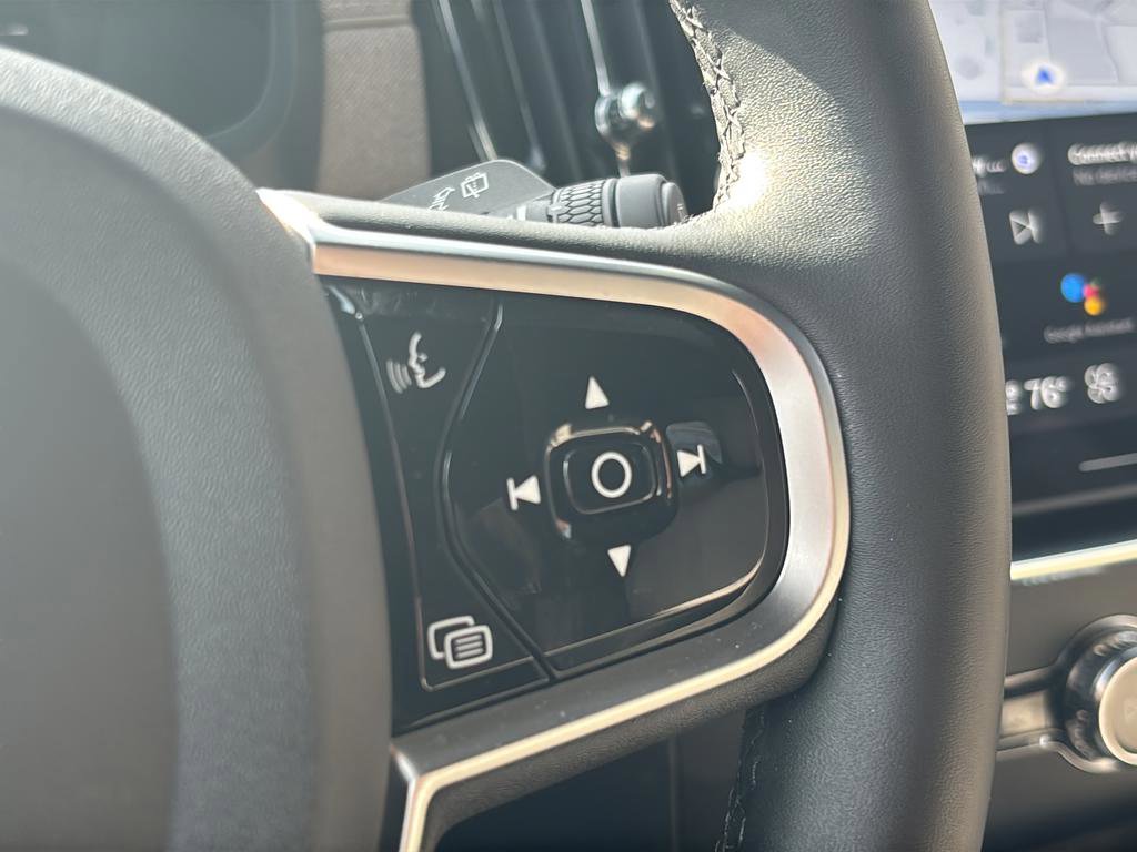 Used 2025 Volvo XC90 T8 Ultra image 27