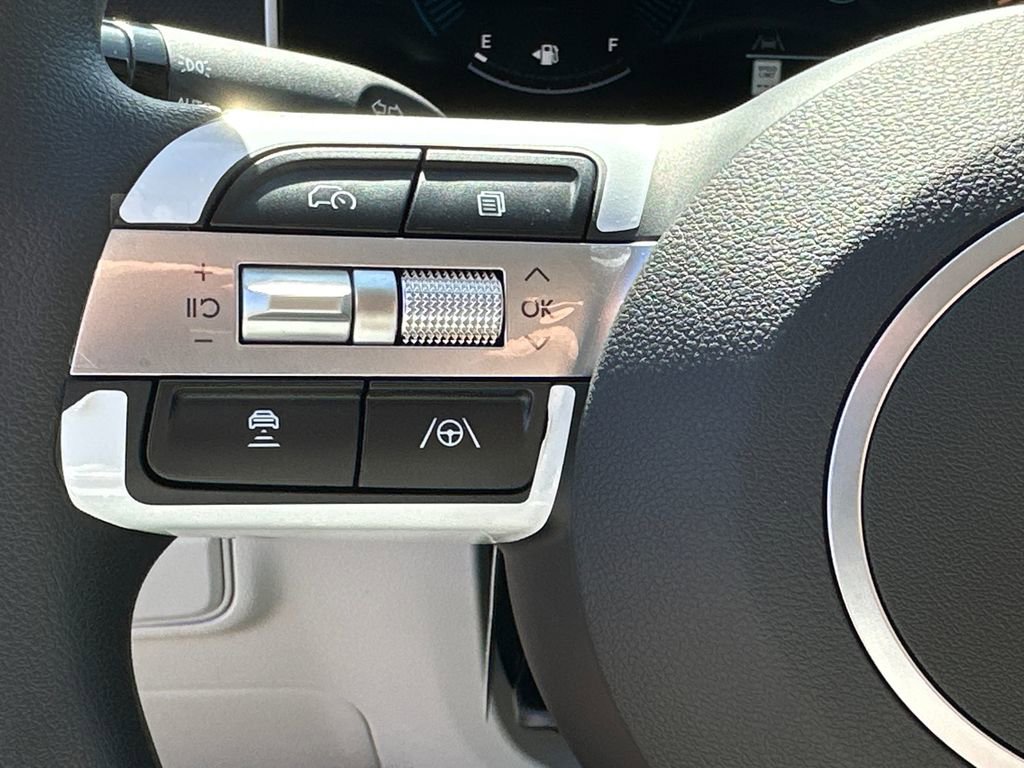 New 2026 Hyundai Tucson SEL image 24