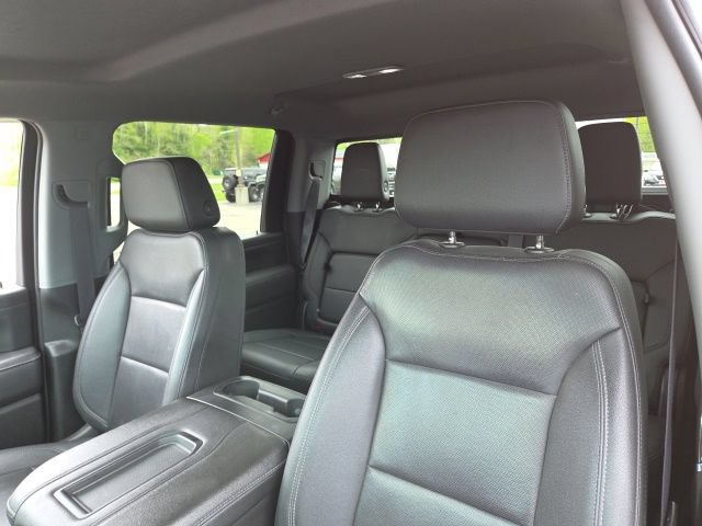 Used 2021 Chevrolet Silverado 2500 LTZ w/ LTZ Plus Package AWD/4WD image 28