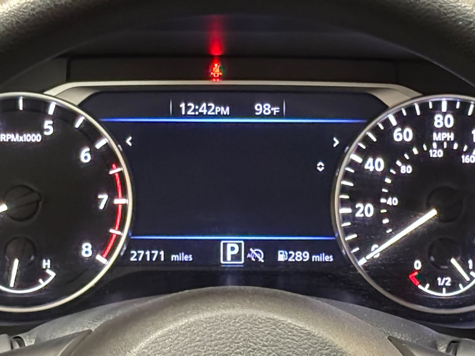 Used 2025 Nissan Sentra SV FWD image 33