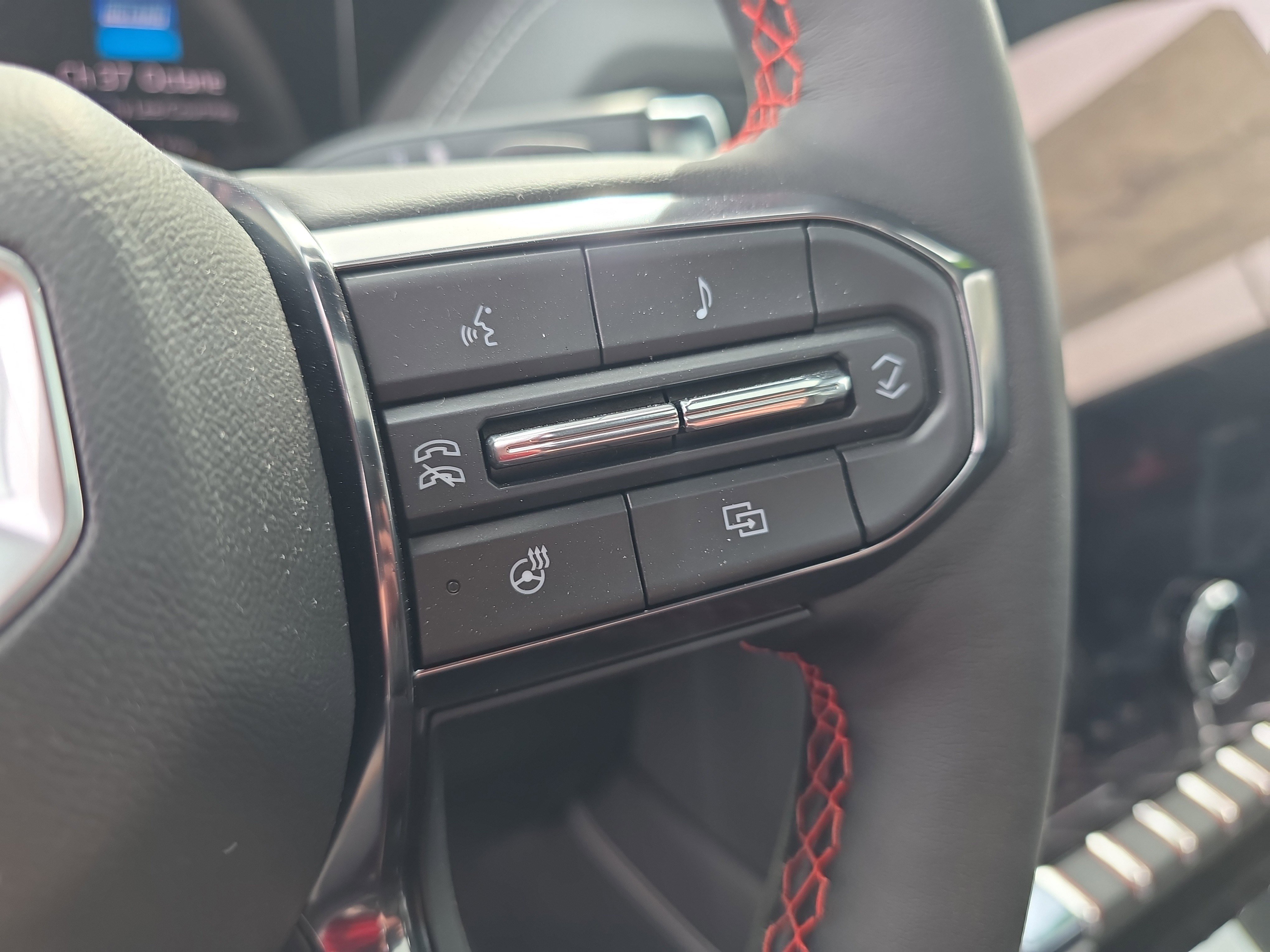 New 2025 GMC Yukon XL AT4 Ultimate image 19