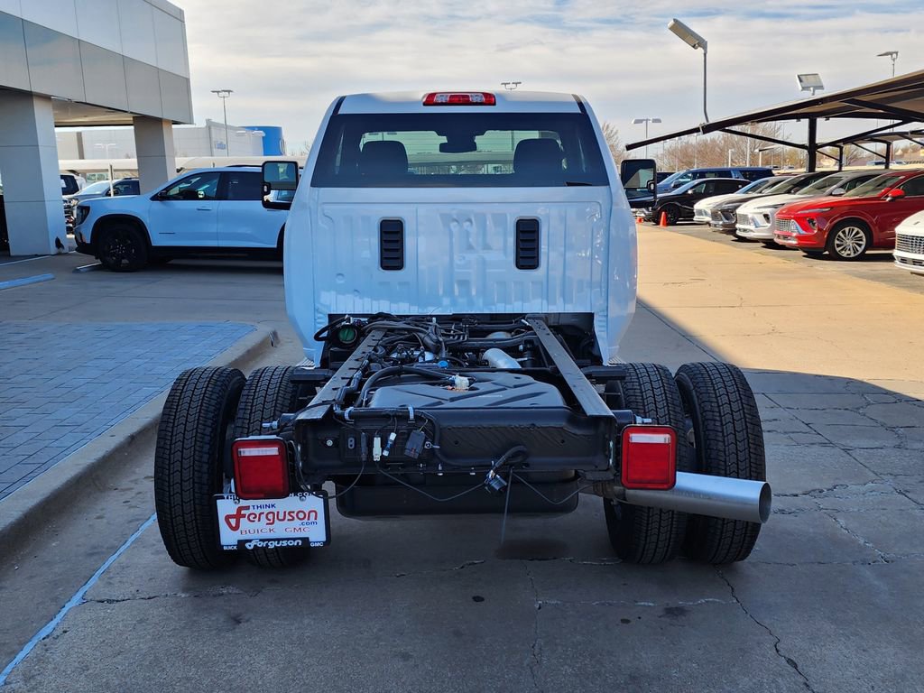 New 2026 GMC Sierra 3500 Pro w/ Convenience Package image 4