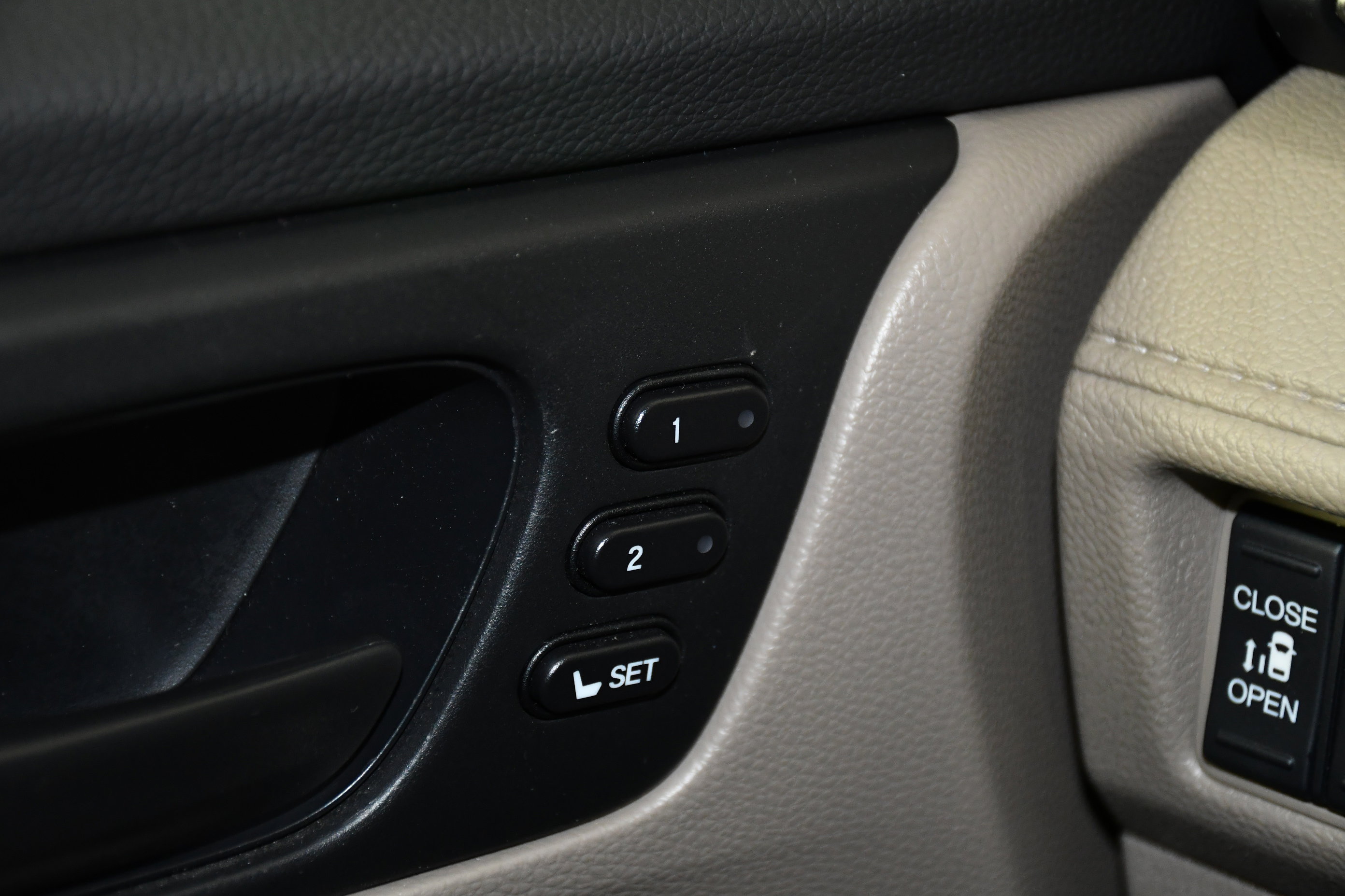 Certified 2024 Honda Odyssey EX-L image 34