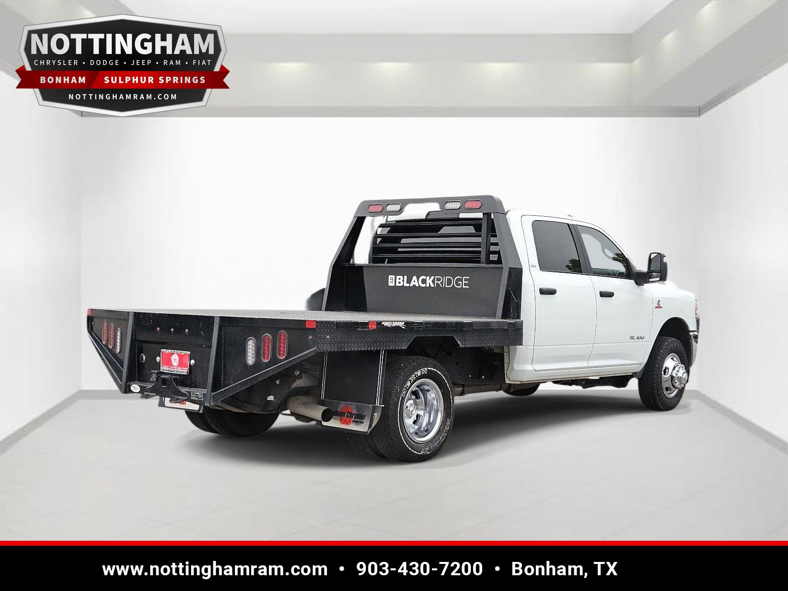 Used 2024 RAM 3500 SLT w/ Quick Order Package 2YG SLT AWD/4WD image 4