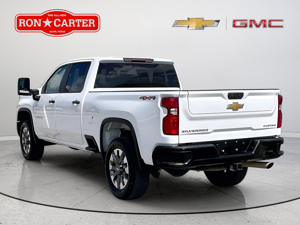 Used 2024 Chevrolet Silverado 2500 Custom w/ Custom Convenience Package AWD/4WD image 4