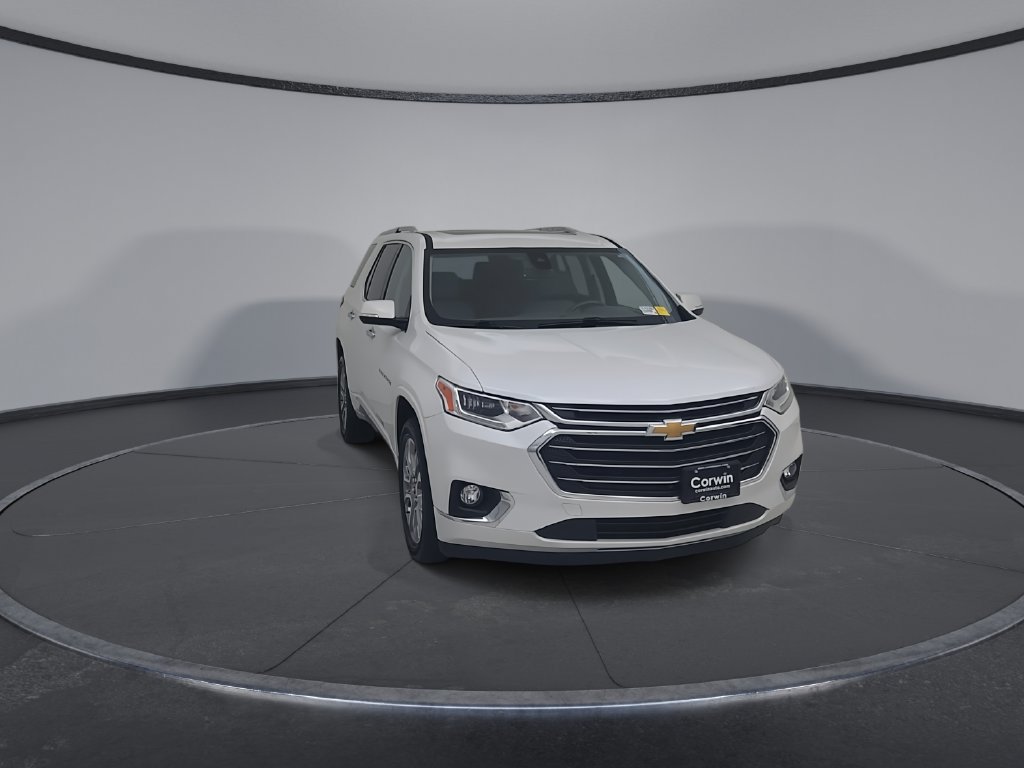 Used 2019 Chevrolet Traverse Premier w/ Driver Confidence II Package FWD image 4