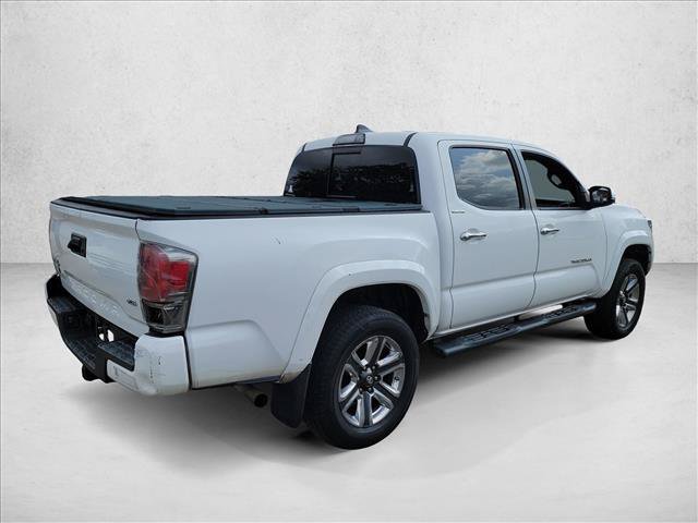 Used 2018 Toyota Tacoma Limited AWD/4WD image 5
