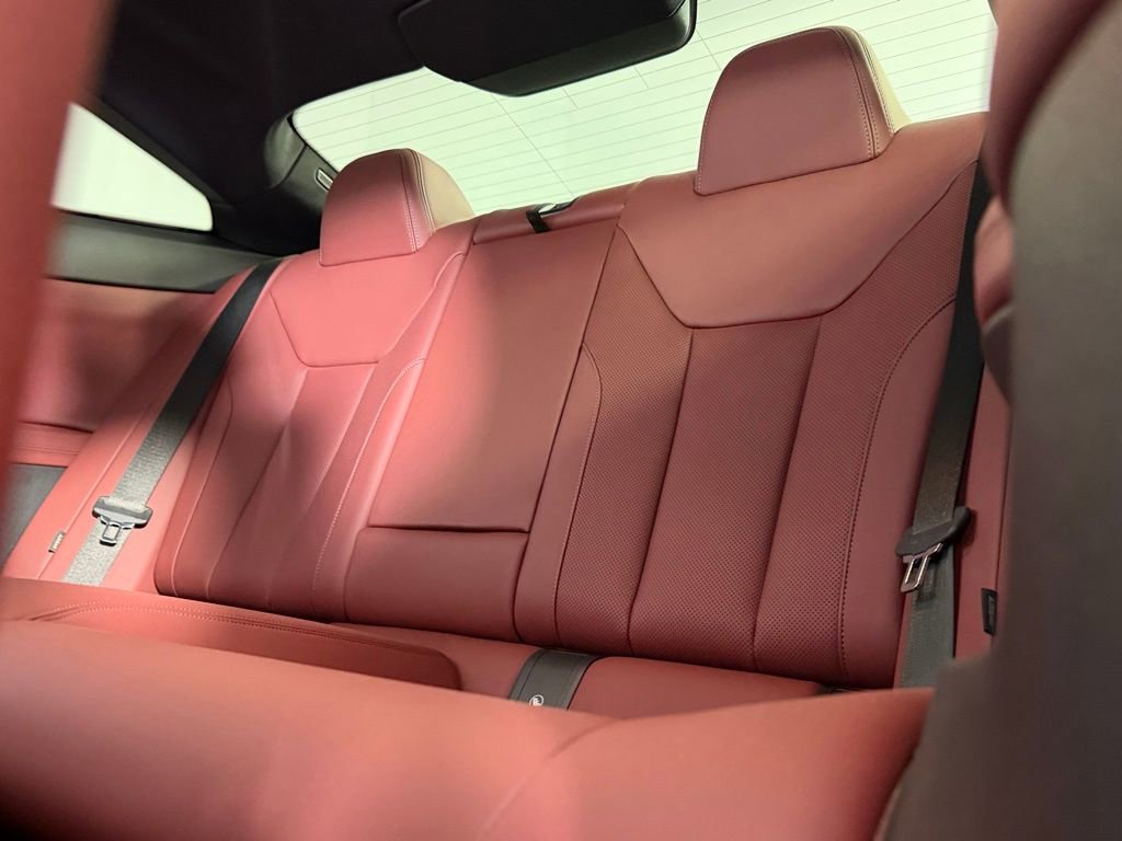 Used 2023 BMW M440i M440i w/ Premium Package image 27