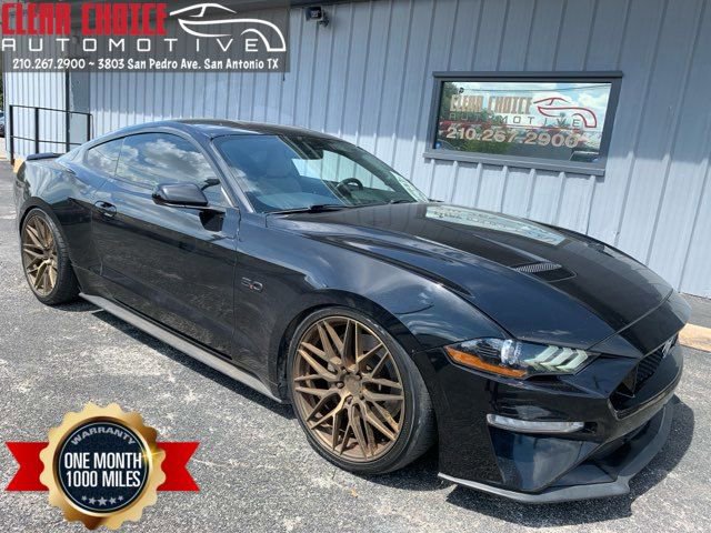 Used 2020 Ford Mustang GT image 1