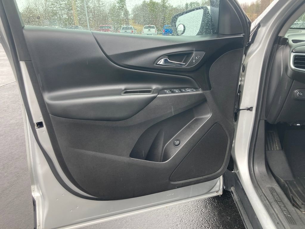 Used 2019 Chevrolet Equinox LT image 11