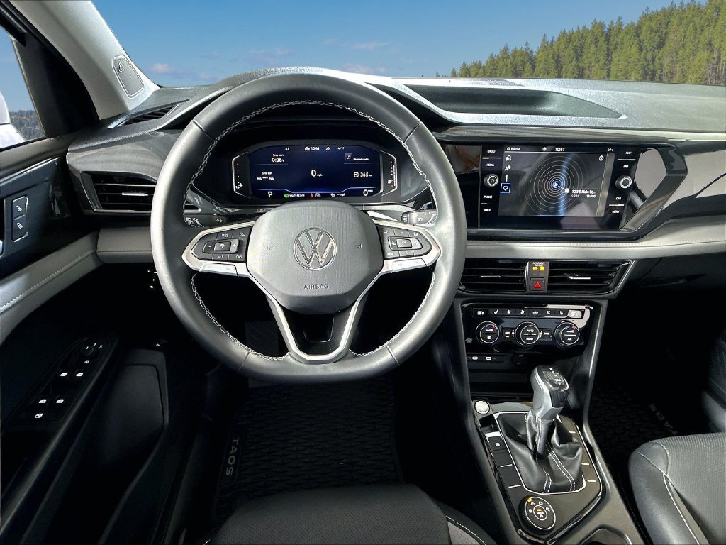 Used 2023 Volkswagen Taos SEL AWD/4WD image 10