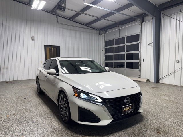 Used 2023 Nissan Altima 2.5 SL image 31