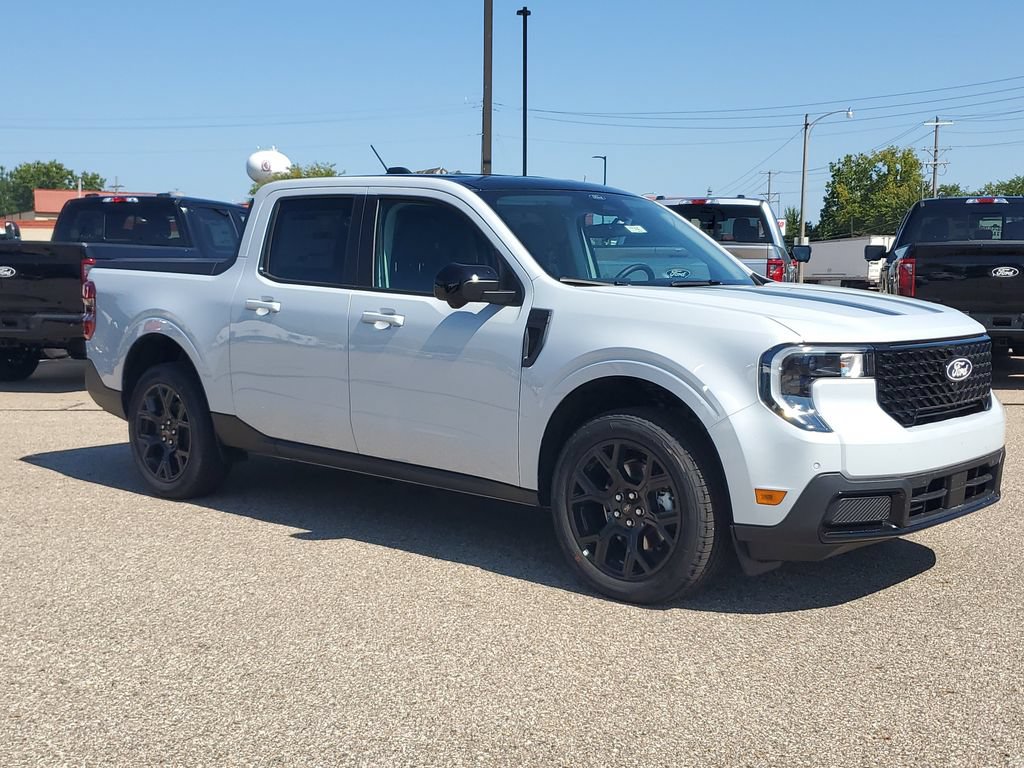 New 2026 Ford Maverick Lariat w/ Black Appearance Package AWD/4WD image 3