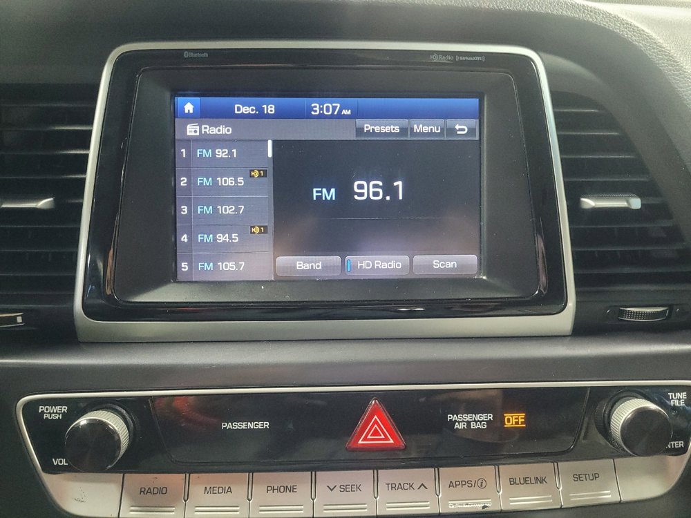 Used 2018 Hyundai Sonata Limited image 25