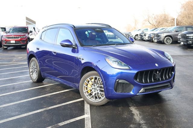 Used 2023 Maserati Grecale GT image 2