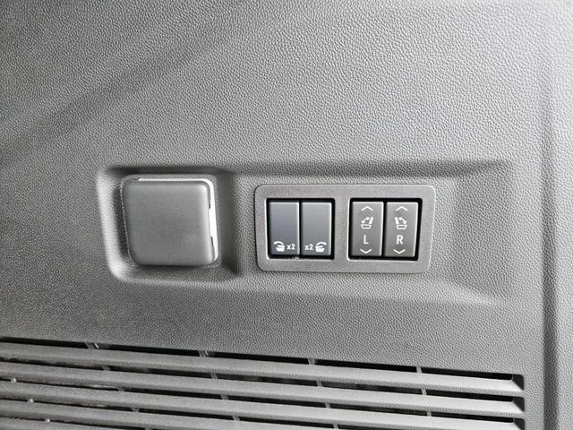 New 2026 GMC Yukon Elevation AWD/4WD image 13