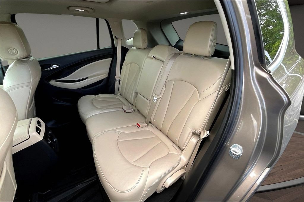 Used 2019 Buick Envision Essence FWD image 26