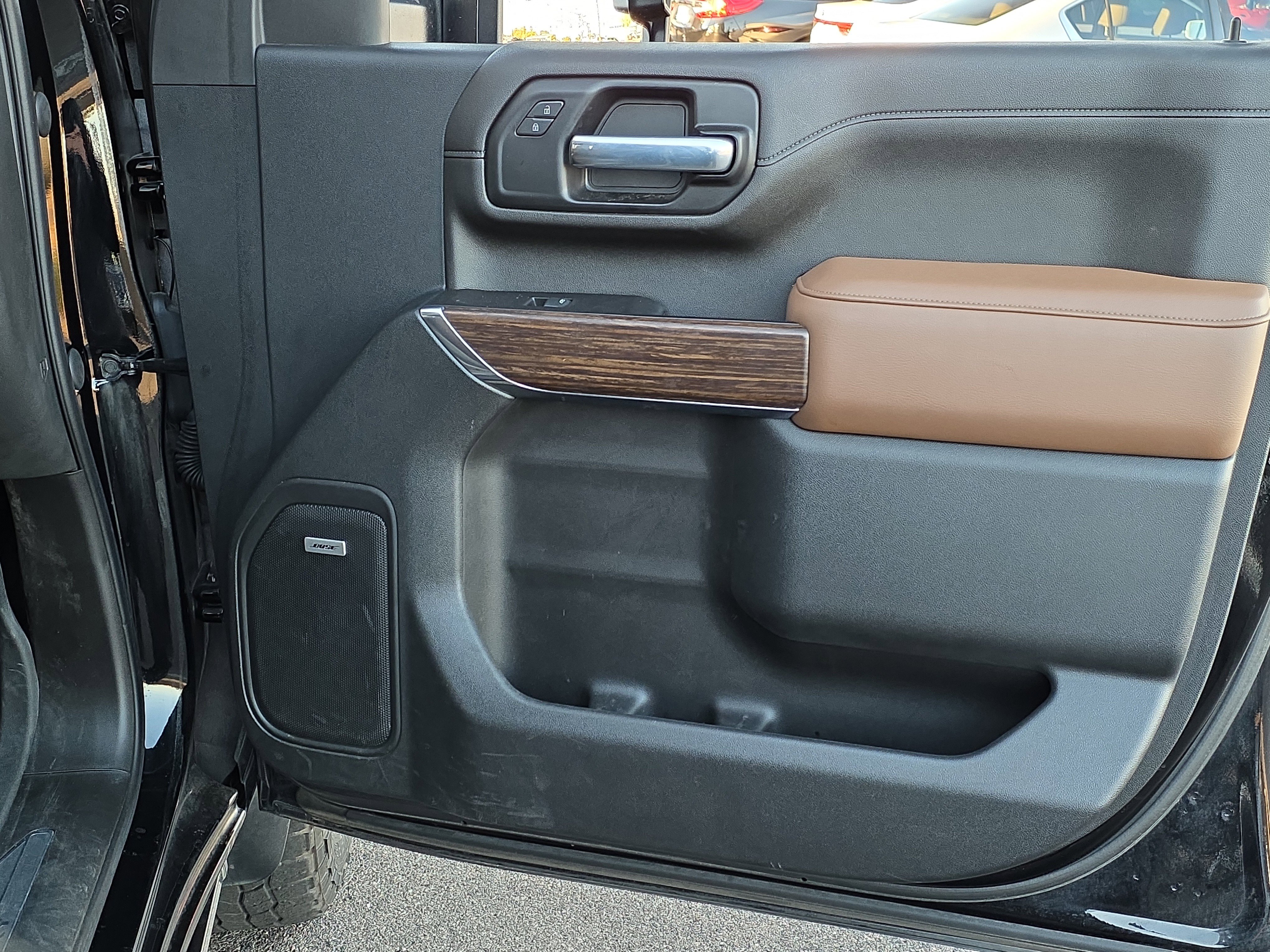 Used 2021 Chevrolet Silverado 2500 High Country w/ Z71 Off-Road Package image 35