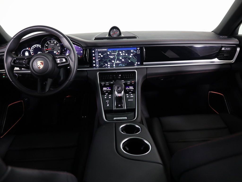 Used 2023 Porsche Panamera 4S image 40