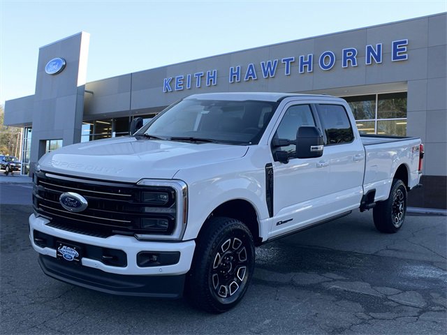 New 2025 Ford F350 Platinum w/ FX4 Off-Road Package image 3