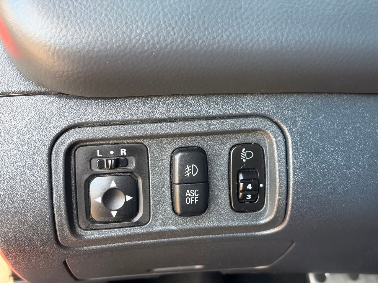 Used 2010 Mitsubishi Eclipse GT FWD image 20