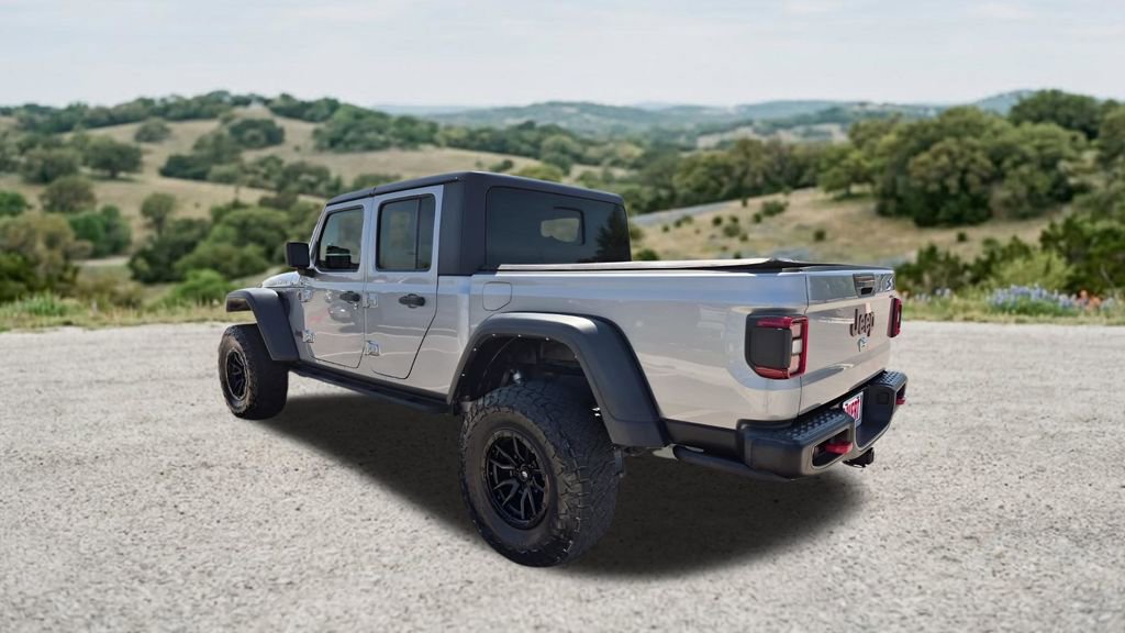 Used 2021 Jeep Gladiator Rubicon w/ LED Lighting Group AWD/4WD image 8