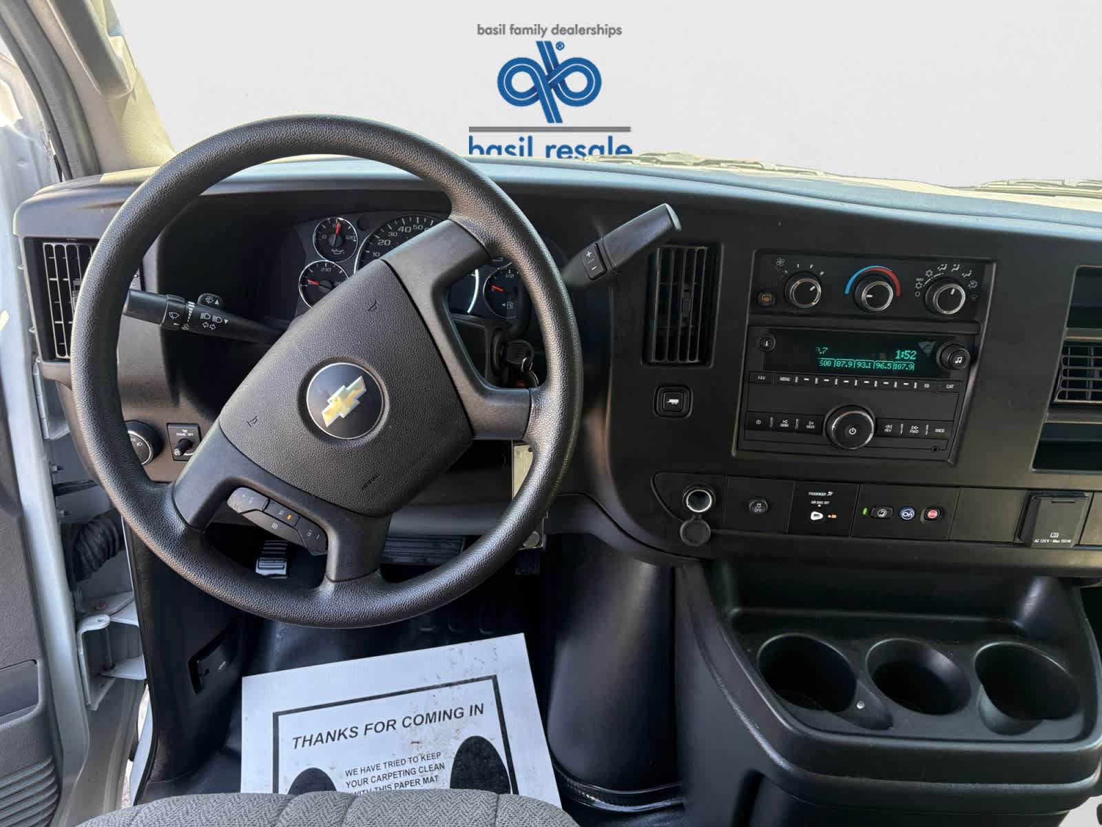 Used 2023 Chevrolet Express 3500 LS RWD image 10